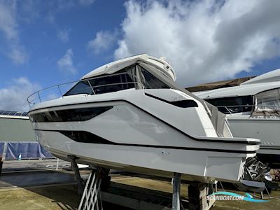 Bavaria SR33 Motorboat 2024, with Volvo Penta engine, United Kingdom