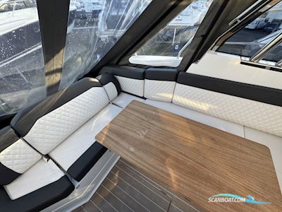 Bavaria SR33 Motorboat 2023, with Volvo Penta engine, United Kingdom