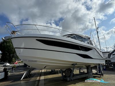 Bavaria SR35 Motorboat 2024, with Volvo Penta engine, United Kingdom