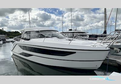 Bavaria SR36 Motorboat 2022, with Volvo Penta engine, United Kingdom