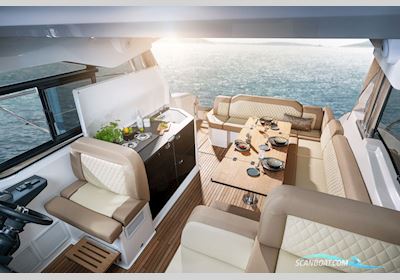 Bavaria SR38HT Motorboat 2023, with Volvo Penta D4-300 engine, Denmark