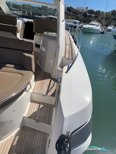 Bavaria Sport 43 Hard Top Motorboat 2012, with Volvo-Penta engine, Spain