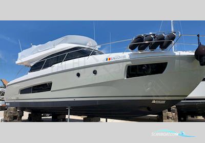 Bavaria Virtess 420 Fly Motorboat 2023, with Volvo Penta D6 440 engine, Croatia