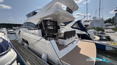 Bavaria Virtess 420 Fly Motorboat 2024, with 2 x D6-380 Evc+Joystick Ca 60h engine, Sweden