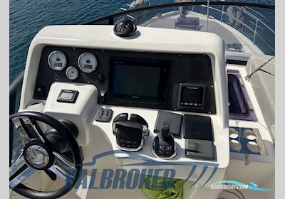 Bavaria Virtess 420 Fly Motorboat 2017, with Volvo Penta Ips 600 engine, Italy