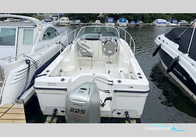 Bayliner 2102 Trophy Motorboat 2008, with  Honda engine, Sweden