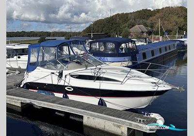 Bayliner 2455 Ciera Motorboat 2002, with Mercruiser MCM 5.0 engine, United Kingdom