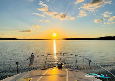 Bayliner 2855 Cierra Motorboat 1995, with Mercruiser 5.7L V8 (Refurbished Unit From Factory) engine, Litauen