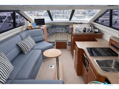 Bayliner 288 Classic Motorboat 2006, with Mercruiser engine, United Kingdom