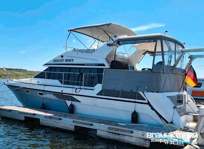 Bayliner 4387 Motorboat 1991, with Hino engine, Germany