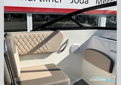 Bayliner VR5 Bowrider med F150 Mercury-EFI 4 takt og Brenderup 2000 kg bådtrailer - Anvisningssalg - SOLGT Motorboat 2020, with Mercury engine, Denmark