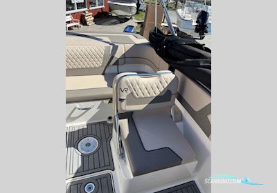 Bayliner VR5 Bowrider Motorboat 2021, with Mercruiser engine, Denmark
