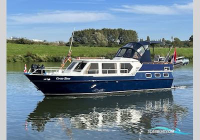 Beachcraft 11.30 AK Cabrio Motorboat 1979, with Perkins Diesel, engine, The Netherlands