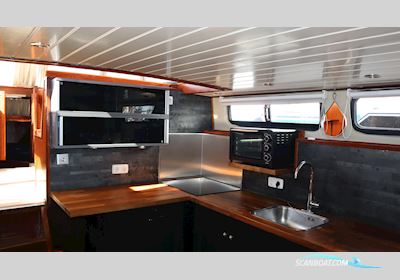 Beachcraft 1180 Motorboat 1998, The Netherlands