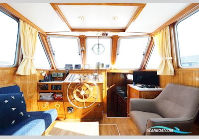 Beachcraft 13.00 AK Cabrio Motorboat 1981, with Mercedes engine, The Netherlands