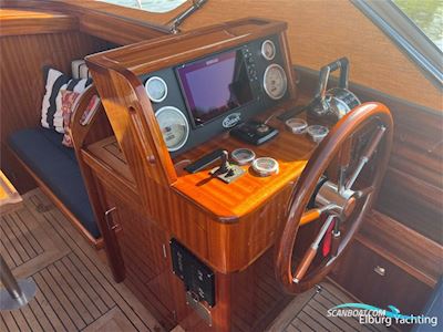 Beaver Legend - 29 Motorboat 2011, The Netherlands