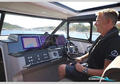Begagnad Aquador 300 HT -24 Motorboat 2024, with Yanmar Diesel 370 hk engine, Sweden