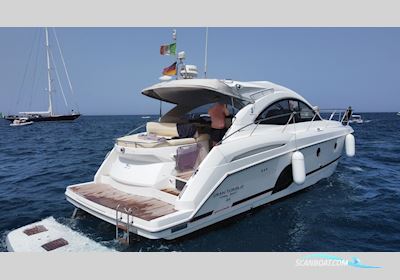 Beneteau 44 GT Speciale Motorboat 2015, with Volvo Penta D6-330 engine, Italy