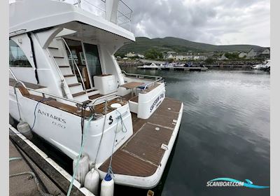 Beneteau Antares 13.80 Flybridge Motorboat 2005, with Volvo engine, Ireland