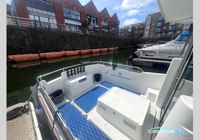 Beneteau Antares 620 Motorboat 1998, with Volvo TMD 22 engine, United Kingdom