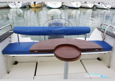 Beneteau Antares 650 Motorboat 2006, with Yamaha engine, France