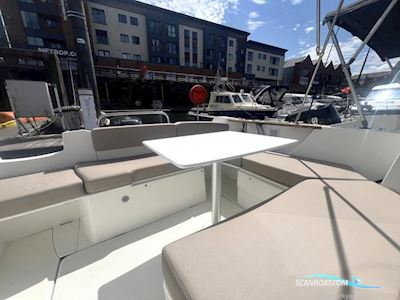 Beneteau Antares 7.80 Motorboat 2016, with Suzuki engine, United Kingdom