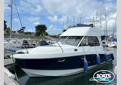 Beneteau Antares 9.80 Motorboat 2008, with Volvo Penta engine, France