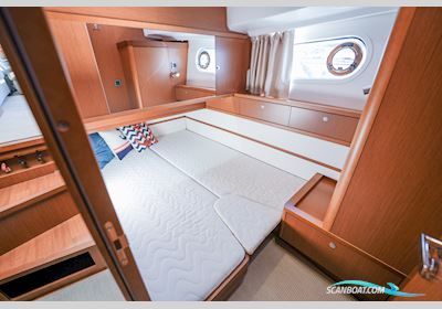 Beneteau Beneteau Swift Trawler 44 Motorboat 2013, with 2 x Volvo Penta, D-4 2x300 hp engine, Sweden