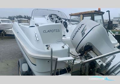 Beneteau FLYER 550 SUNDECK Motorboat 2008, with Honda engine, France