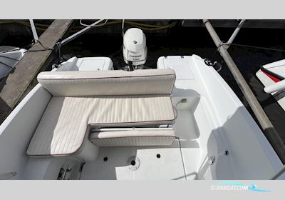 Beneteau Flyer 650 Cabin Motorboat 2006, with Evinrude engine, Sweden