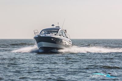 Beneteau Flyer Gran Turismo 34 Motorboat 2011, with Volvo Penta engine, The Netherlands