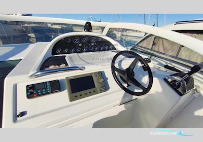 Beneteau Flyer Viva 9.20 Motorboat 2000, with Mercury engine, France
