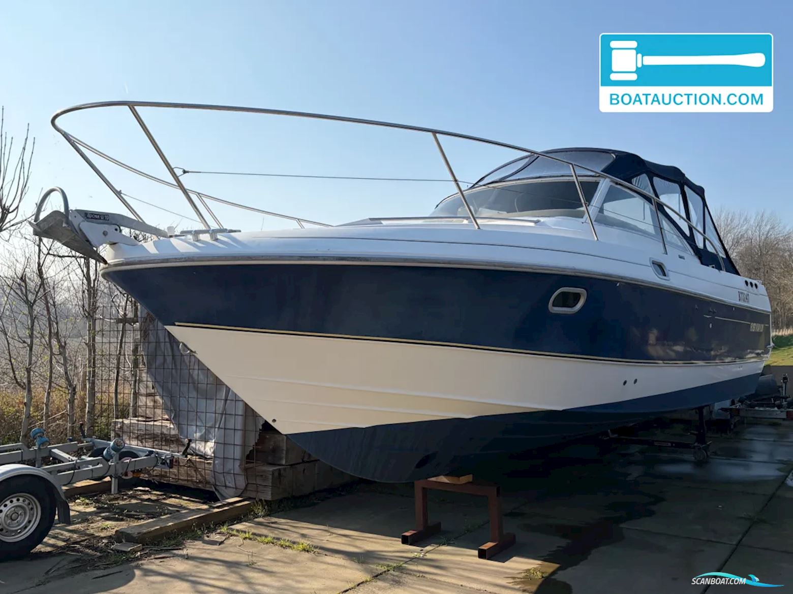 Beneteau Flyer Viva 9.20 Motorboat 1999, with Volvo Penta engine, The Netherlands