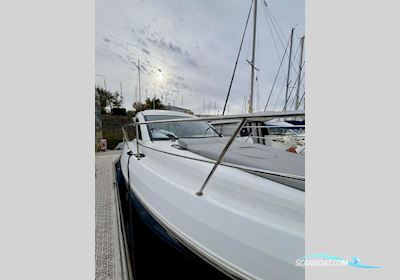 Beneteau GT 34 Motorboat 2014, with Volvo Penta D3-220 DP (Diesel) engine, France