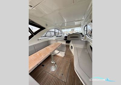 Beneteau GT 34 Motorboat 2014, with Volvo Penta D3-220 DP (Diesel) engine, France