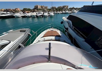 Beneteau Monte Carlo 47 Fly Motorboat 2011, with Volvo Penta engine, The Netherlands