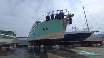 Beneteau Monte Carlo 5 Motorboat 2015, with Volvo Penta engine, Turkey