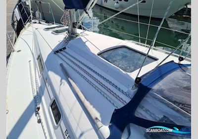 Beneteau Oceanis Clipper 311 Motorboat 1999, with Volve Penta engine, United Kingdom