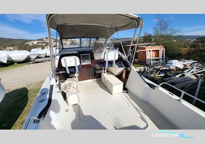 Bertram Bahia Mar 25 Motorboat 1967, with Mercruiser engine, France