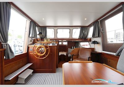 Blauwe Hand Kruiser 11.80 AK Motorboat 1981, with Perkins engine, The Netherlands