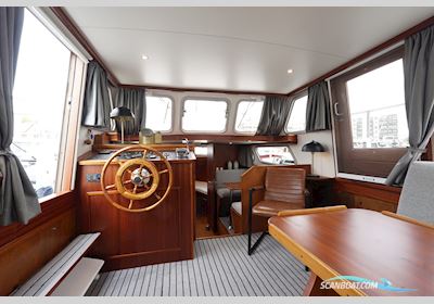 Blauwe Hand Kruiser 11.80 AK Motorboat 1981, with Perkins engine, The Netherlands