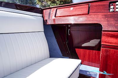Boesch 750 Motorboat 2003, with Mercruiser engine, The Netherlands