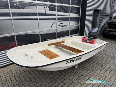 Boston Whaler 11 ft Motorboat 1981, with Yamaha engine, The Netherlands