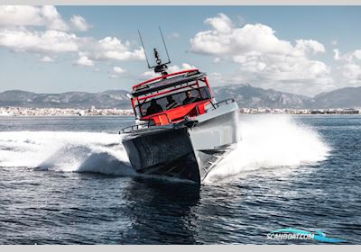 Brabus Shadow 1500 Sun-Top Motorboat 2024, with Mercury engine, Germany