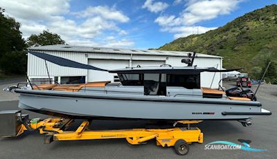 Brabus Shadow 900 Cross Cabin Motorboat 2023, with Mercury engine, Germany
