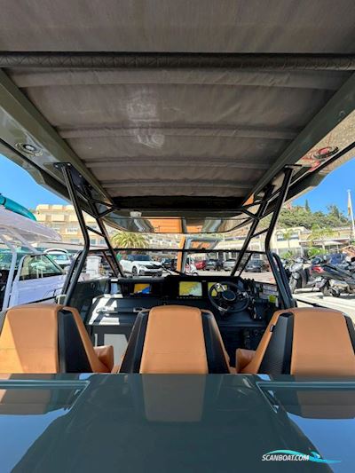 Brabus Shadow 900 Sun-Top Motorboat 2022, with Mercury engine, France