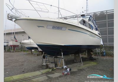 Broom 1070 Motorboat 1989, with Nanni 4.390 Tdi engine, United Kingdom