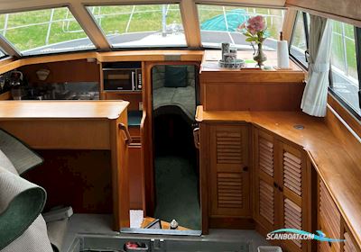 Broom 12M Monarch Motorboat 1989, with Twin Volvo Penta Tamd61a engine, Denmark
