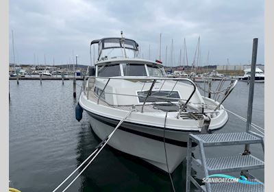 Broom 35 Motorboat 1977, with Ford Lehman e2715 engine, Denmark