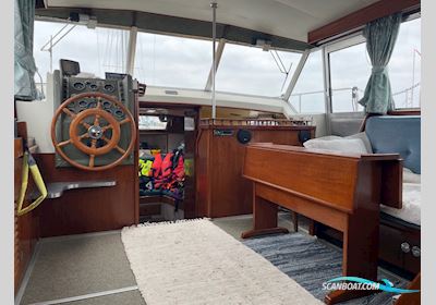 Broom 35 Motorboat 1977, with Ford Lehman e2715 engine, Denmark